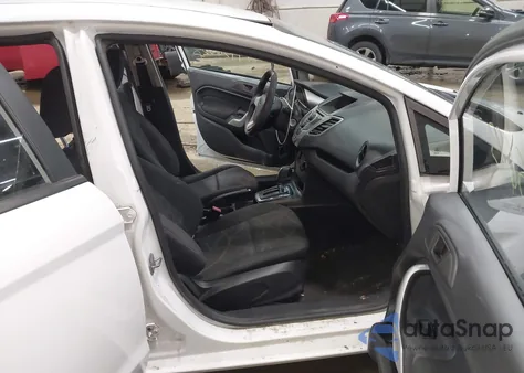 2011 Ford Fiesta Se z USA, uszkodzony, nr VIN 3FADP4EJ2BM191352